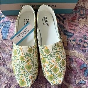 TOMS Alpargata Classic Egret Multi St. Patrick's Day Canvas Womens 8.5 Shoe NIB